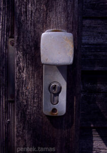 Zárcsere, zárszerelés